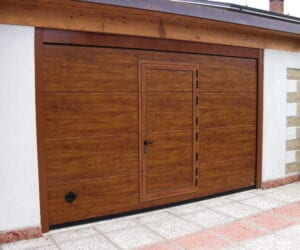 Porte per Garage | Portoni a Libro | Omega Professional Roma