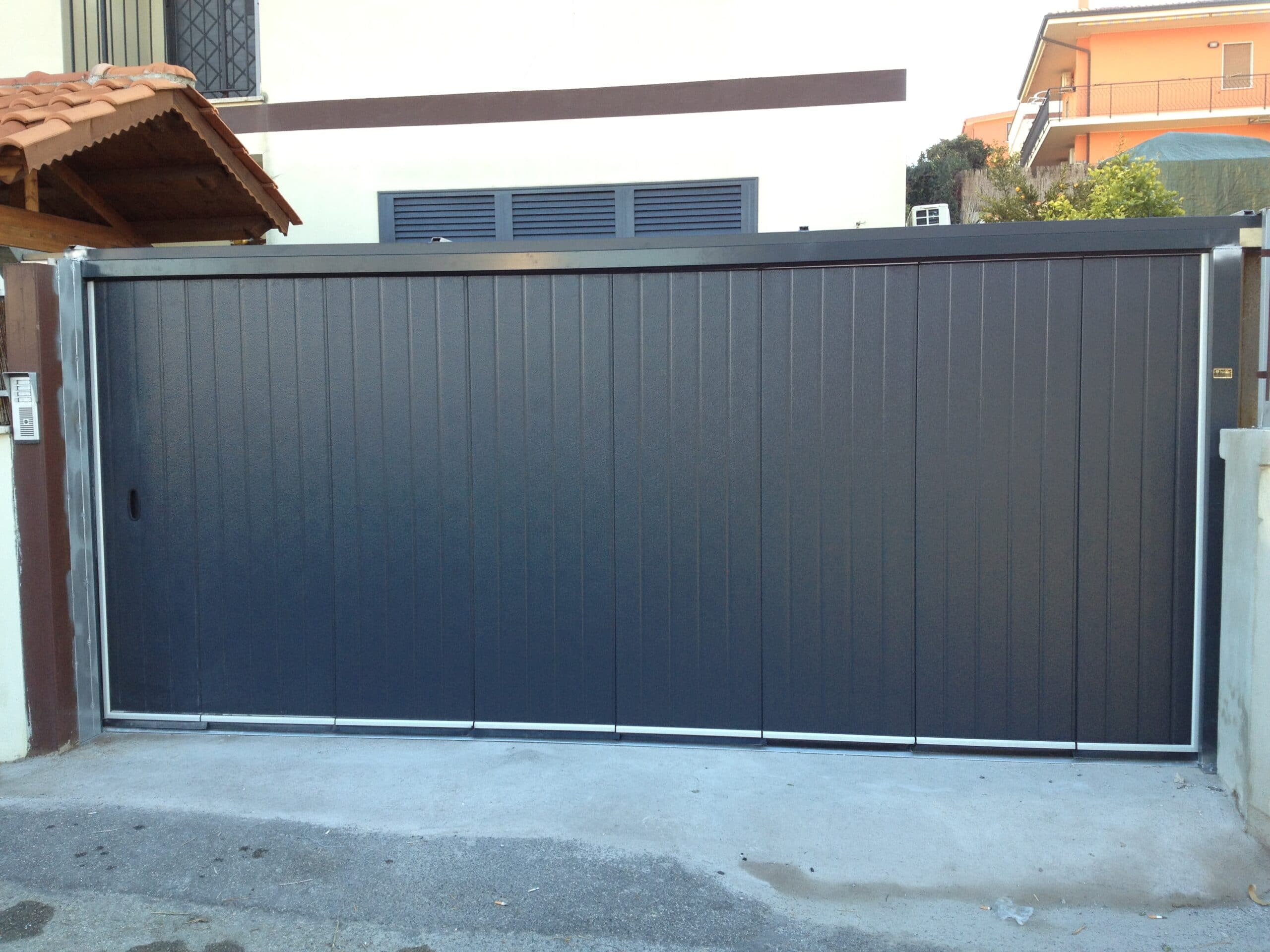 IMG_1625 Porta Per Garage Sezionale Laterale MODEL L