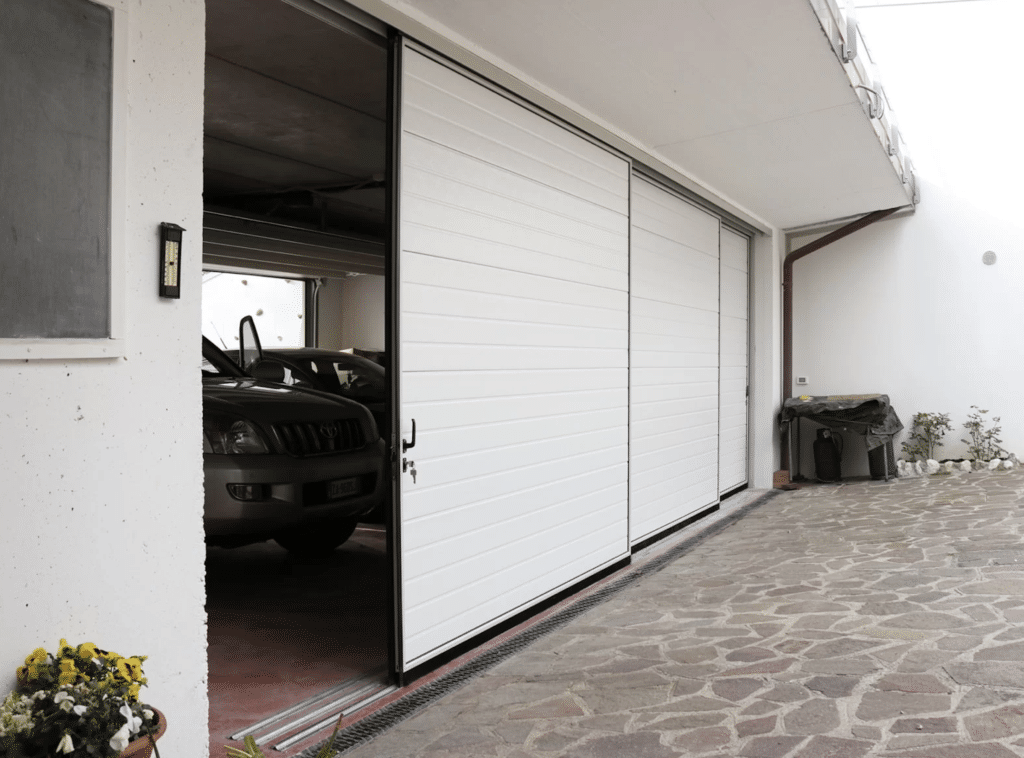 Side Line, I portoni da garage a scorrimento laterale!