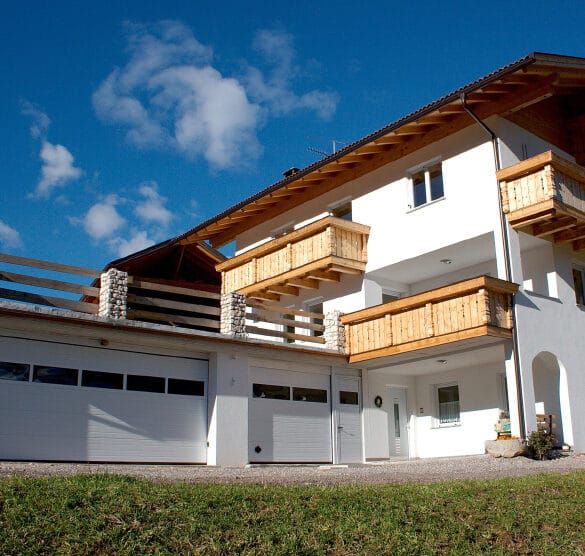 Sirio, il portone residenziale ed elegante che ti fa sentire al sicuro!