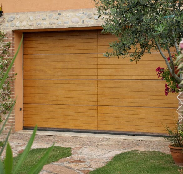 Problemi di spazio nel tuo garage? Ci pensiamo noi di Omega Professional